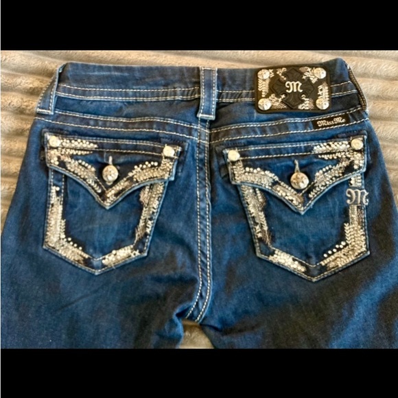 Miss Me Woman’s Denim Straight Leg Jeans Festival/Rodeo Intricate Silver detail - Picture 2 of 16